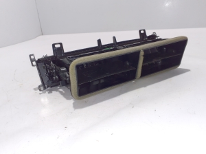 Land Rover Range Rover IV (2012–2026) Dashboard air vent grilles JK5201820AF - 3