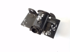Mercedes Benz GL-Class 164 (2006–2012) Hood latch A2198800160 - 2
