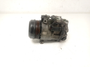 Mercedes Benz C-Class 204 (2007–2014) Konditsioneeri kompressor A0032308711 - 4