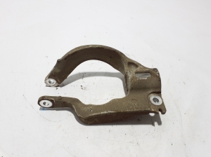 Land Rover Range Rover IV (2012–2026) Front shock absorber bracket LR105283 - 3