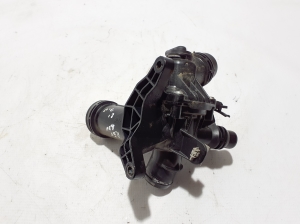 Land Rover Range Rover IV (2012–2026) Kühlmittelthermostat K6D38575AA - 2