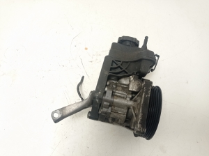  Power steering pump 