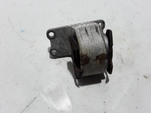 Land Rover Range Rover IV (2012–2026) Gearbox mount JPLA6068BA - 3