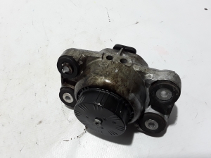 Land Rover Range Rover IV (2012–2026) Engine mount FPLA6A003BC - 2