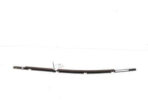 Hyundai Santa Fe (2012–2018) Rear side door outer window molding - 3