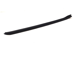 BMW i4 G26 (2022–2026) Windshield pillar outer molding 7933088 - 3