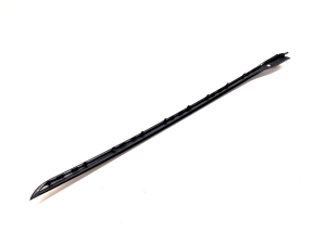 BMW i4 G26 (2022–2026) Windshield pillar outer molding 7933088 - 4