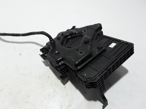 Dacia Sandero III (2021–2026) Batteriehalter 244286139R - 3