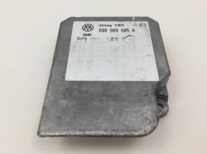Airbagsteuergerät - 6Q0909605A
