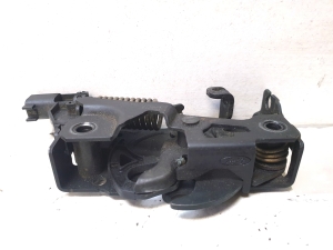 Ford Focus (2018–2026) Hood latch JX7A16700AD - 4