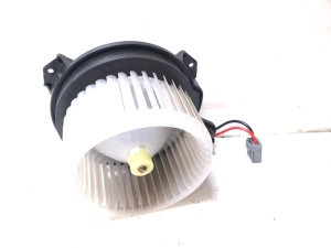 Ford Focus (2018–2026) Heizungsgebläsemotor EB1D2B2PAA03  250919 - 5