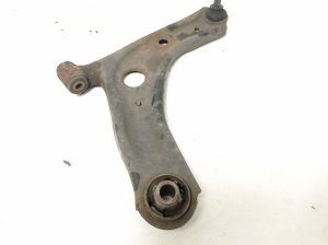 TOYOTA Aygo B40 (2014–2026) Querlenker vorne 480680H021 - 4