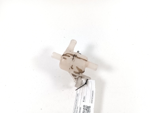 Opel Ampera I (2011–2015) Other reservoir 20951983 - 2