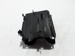 Land Rover Range Rover IV (2012–2026) Batteriehalter KPLA10C810AE - 2