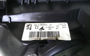 Peugeot 307 I (2000–2009) Headlight 968183228000 - 2