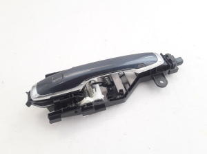 VOLVO XC90 (2015–2024) Rear side door exterior handle and its parts 31378253 - 5