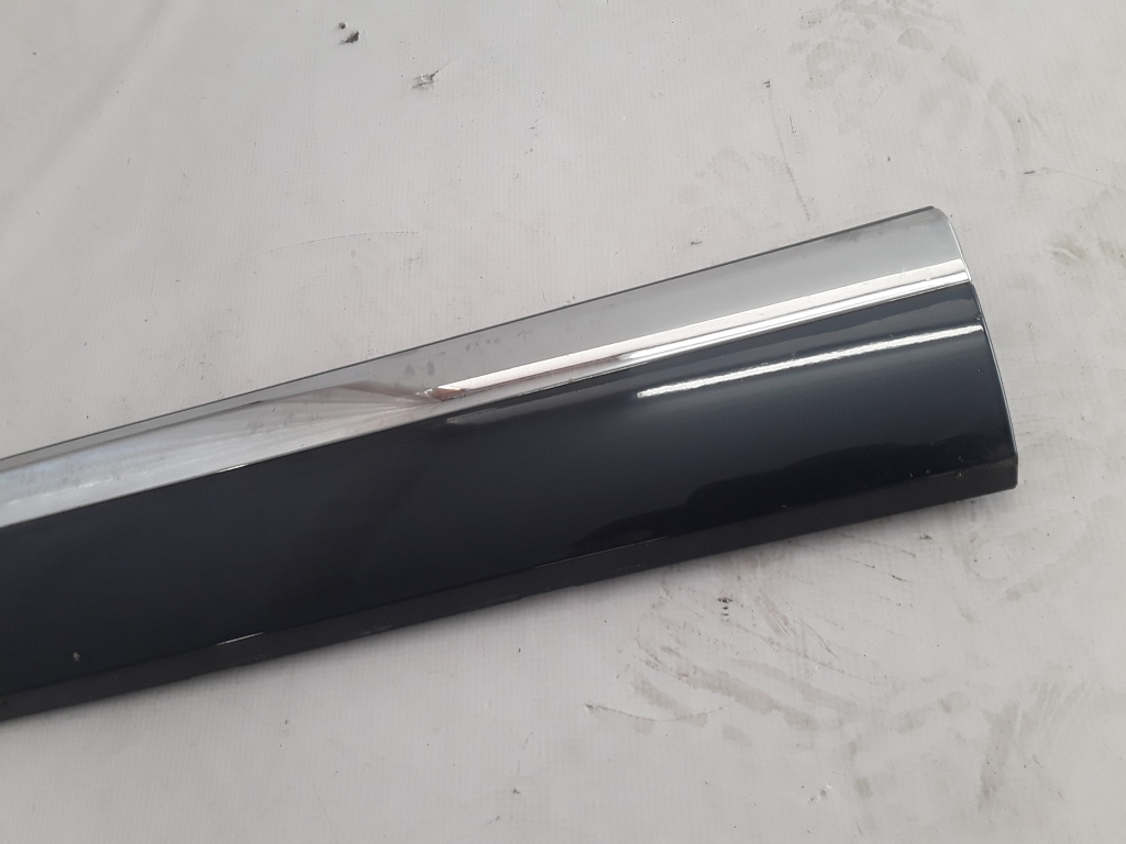 VOLVO XC90 2 generation (2014-2024) Right Side Sliding Door Molding 31448432 21082771