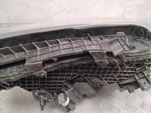 BMW 5 SERIES G30 (2016–2026) Esituli 5A26FA3 - 3