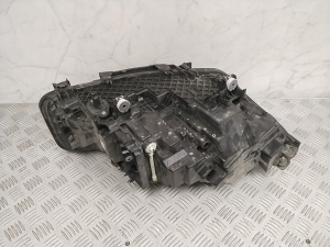 BMW 5 SERIES G30 (2016–2026) Esituli 5A26FA3 - 7