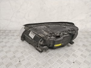 VOLVO V70 III (2007–2017) Esituli 31420014 - 6
