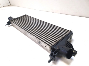 TOYOTA Hilux (2015–2020) Vahejahuti radiaator 2640345101 - 2