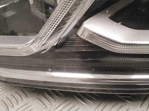 Volkswagen Tiguan (2017–2026) Esituli 5NB941081G - 6