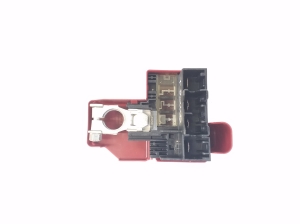   Positive cable terminal  - 8262048111 