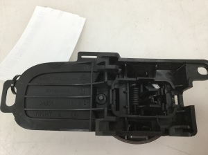 NISSAN Note E11 (2005–2014) Front door inner handle 80670 - 2