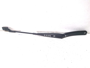 Wischerarm vorne - JX7B17527AB