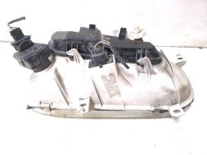Volkswagen Golf III (1991–1997) Headlight 13917300 13917900 - 5