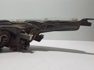 TOYOTA Corolla (2012–2018) Esituli 8111002E71 - 3