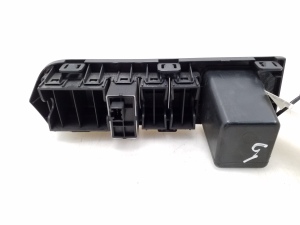 NISSAN Note E11 (2005–2014) Headlight leveling switch 684859U000 - 2
