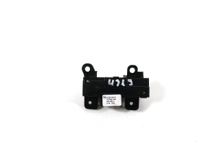 Kia Niro (2016–2022) Front seat control switch 93250G5100 - 3