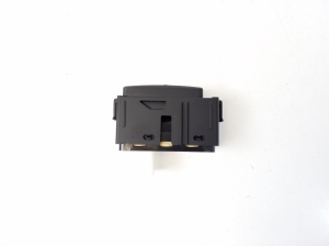 LEXUS RX GGL1 (2009–2015) Schalter el. Fensterheber hinten 8481048021 - 4