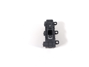   Schalter und seine Teile  - 93590G5600 