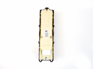 LEXUS RX GGL1 (2009–2015) Front door glass switch 8404048190 - 3