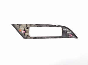 LEXUS RX GGL1 (2009–2015) Cita priekšējo durvju detaļa 7423148120 - 5