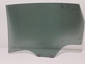 RENAULT Arkana (2019–2026) Aizmugurējo sānu durvju stikls 823007107R - 2