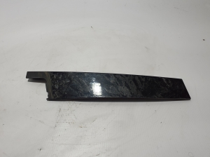 Front door outer window molding - 802856946R