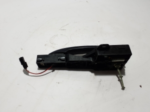 RENAULT Arkana (2019–2026) Front door external opening handle and its details - 2