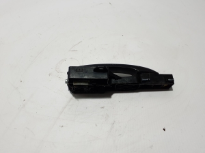 RENAULT Arkana (2019–2026) Front door external opening handle and its details - 2