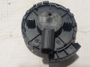 RENAULT Arkana (2019–2026) Airbag sensor 988332989R - 3