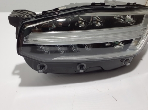 VOLVO XC90 (2015–2024) Scheinwerfer vorne 31468664 - 5