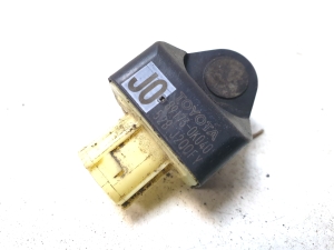 TOYOTA Hilux (2015–2020) Airbagsensor 891730K040