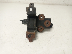 TOYOTA Aygo B40 (2014–2026) Gearbox mount 123720Q051 - 3