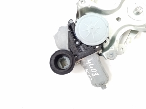 LEXUS RX GGL1 (2009–2015) Rear side door window regulator 6980248070 - 2