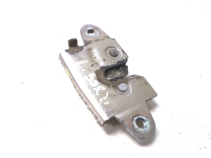 Trunk lid lock