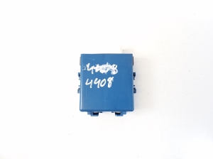 LEXUS RX GGL1 (2009–2015) Control unit 8597048030 - 3