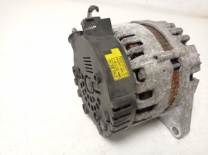 Hyundai i30 (2011–2017) Alternator 373002A850 - 2