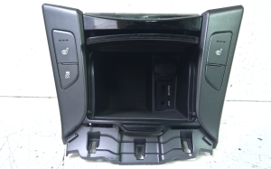 Hyundai i40 (2011–2026) Handschuhfach 846353Z100 - 3